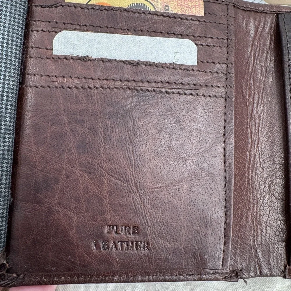 Spikes & Sparrow Mens Trifold Wallet OS Brown Leather RFID Rugged Classic